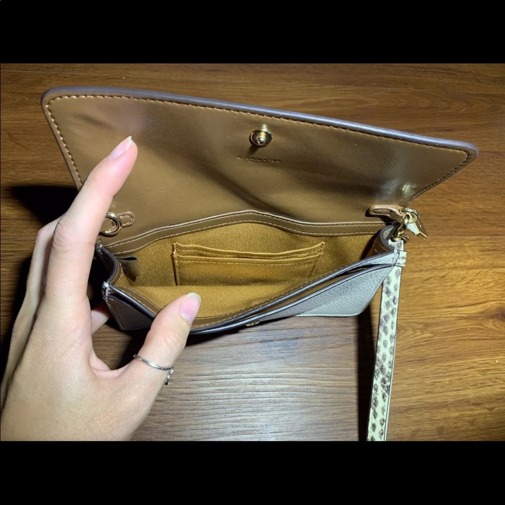 Coach Wallet - Picture 4 of 4